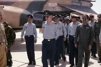 عکس| سفر به تاریخ؛ «شهید ستاری» در حال قایق‌سواری و ماهیگیری در آمریکا؛ سال 1350