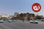 عکس| سفر زمان؛ عبور الاغ‌ها از چهارراه زند شیراز؛ حدود یک قرن قبل