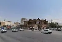 عکس| سفر زمان؛ عبور الاغ‌ها از چهارراه زند شیراز؛ حدود یک قرن قبل