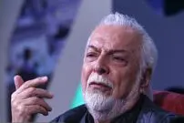 عکس| سفر زمان؛ «چنگیز جلیلوند و منوچهر اسماعیلی» در فرودگاه مهرآباد؛ سال 78