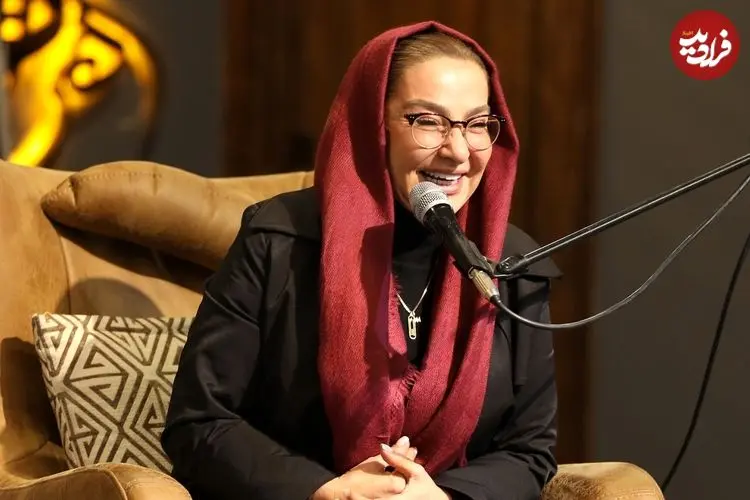 عکس| سفر در زمان؛ «لاله صبوری» در دوران کودکی و در کنار خواهر و برادرش؛ اواخر دهه 40