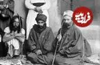 عکس| سفر به ایران قدیم؛ تصویری از یک «درویش مارگیر» در دوران قاجار