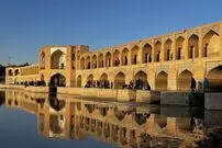 (ویدئو) نمای فوق العاده زیبا از پل خواجو و استقبال از زاینده رود