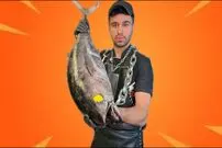 ببینید| غذای خیابانی در ایران؛ برش ماهرانه ماهی تن و پخت یک غذای متفاوت با آن