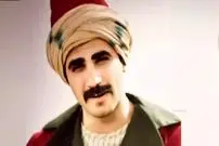 عکس| سفر زمان؛ تیپ و چهرۀ «کلبعلی بیگ» (سریال مهیار عیار) در جشن حافظ