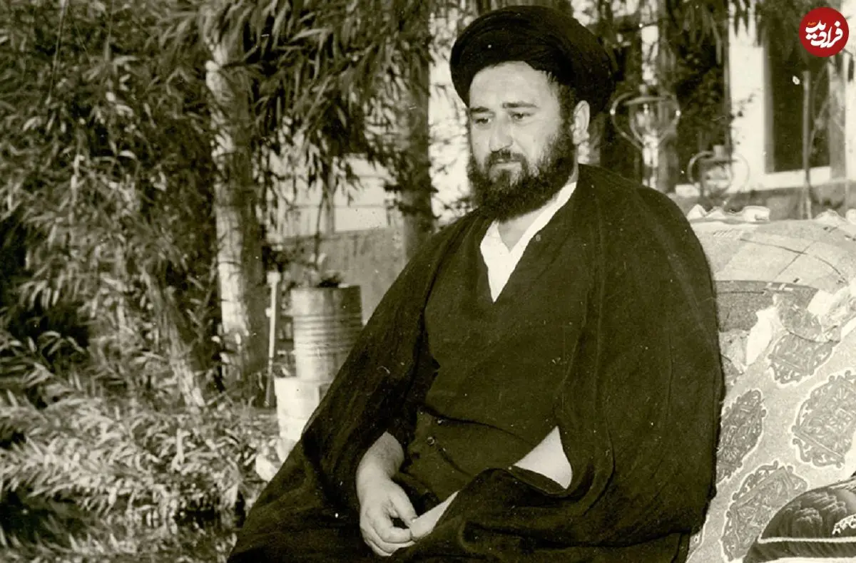 عکس| سفر در زمان؛ «سیدمصطفی خمینی» بعد دستگیری توسط ساواک؛ سال 1343