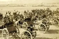 سفر به تهران قدیم؛ تصویری نایاب از توپ‌های جنگی در میدان مشق قاجار