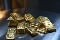 قیمت انس جهانی نفت، نقره و انس طلا امروز دوشنبه 26 مرداد 1405