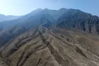 معمای 5 هزار «گودال باستانی» در ارتفاعات کوهستان