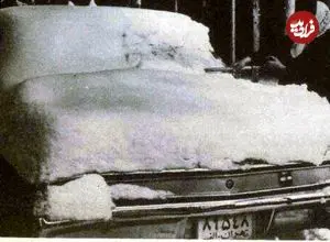 عکس| سفر در زمان؛ تهران زیر چادر سفید برف؛ خاطرات زمستان‌های دهه ٤٠ | آهای! برف پارو می‌کنیم!