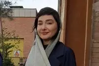 عکس| سفر زمان؛ تیپ و چهرۀ «هانیه توسلی» در مراسم اکران «بی‌صدا حلزون»؛ سال 98