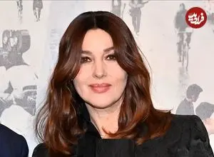 عکس| سفر در زمان؛ «مونیکا بلوچی» به همراه دوستش و پس از صرف ناهار در نیویورک؛ سال 1382 