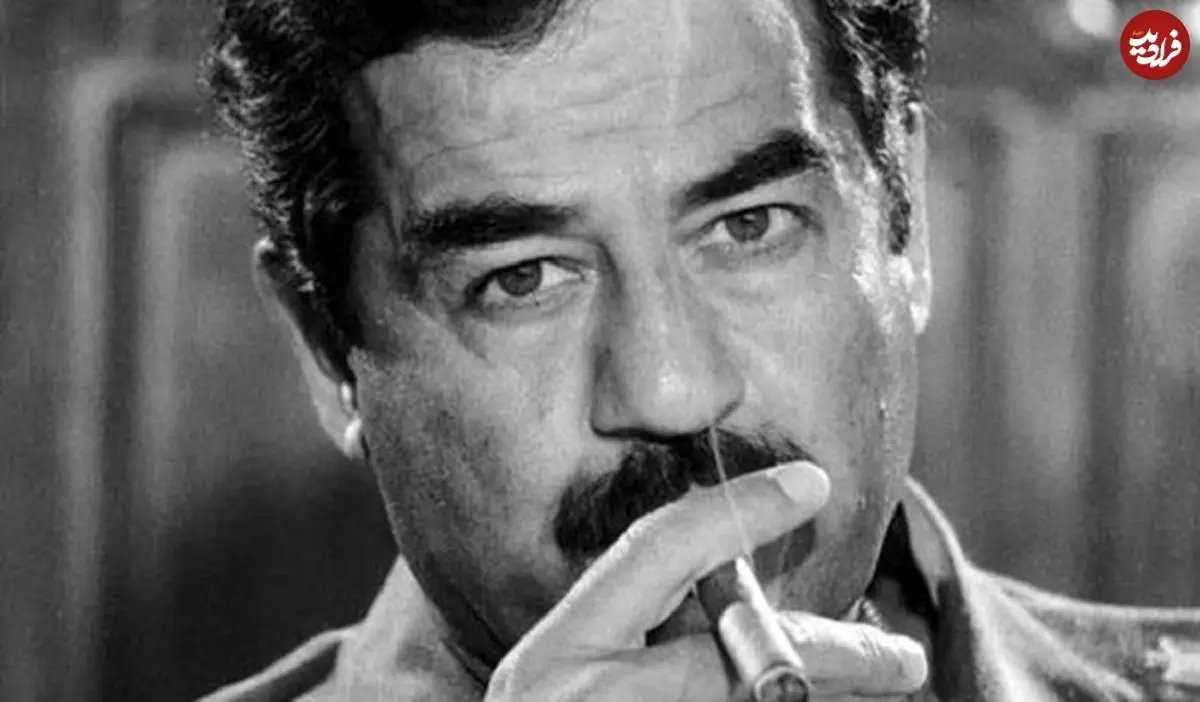 عکس| سفر در زمان؛ «صدام» در حال زیارت کعبه و با لباس احرام؛ دهه 60 شمسی