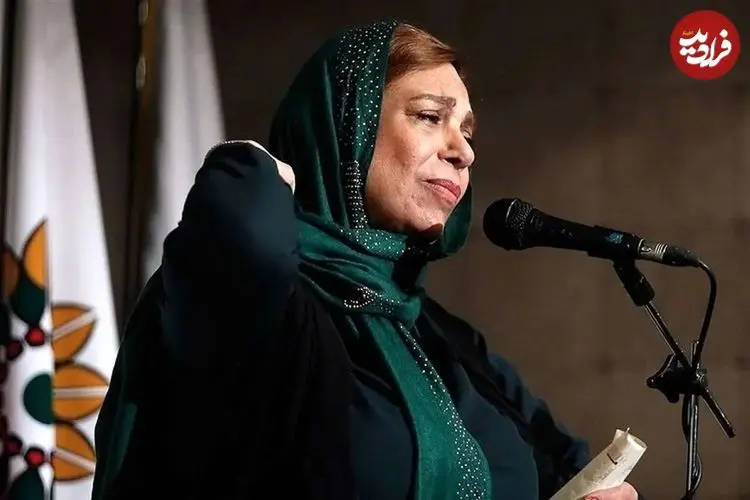 عکس| سفر در زمان؛ «گوهر خیراندیش» در نوجوانی و در کنار خواهرش؛ دهه 40