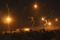ببینید؛ هرج و مرج و وحشت ناشی از موشک‌باران پایگاه نظامیان آمریکایی در قطر 