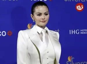 عکس| سفر در زمان؛ «سلنا گومز» در 17 سالگی و در پشت صحنه یک سریال؛ سال 1388