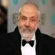 وداع تلخ یک اسطوره؛ مایک لی از پایان فیلمسازی‌اش خبر داد