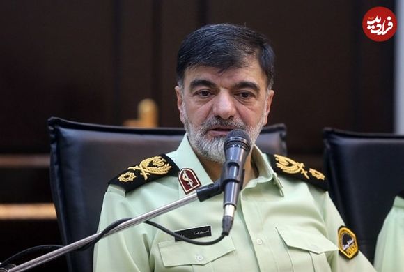 عکس؛ سفر در زمان؛ «سردار رادان در لباس غواصی و در کنار همرزمان اش»؛ دهه 60