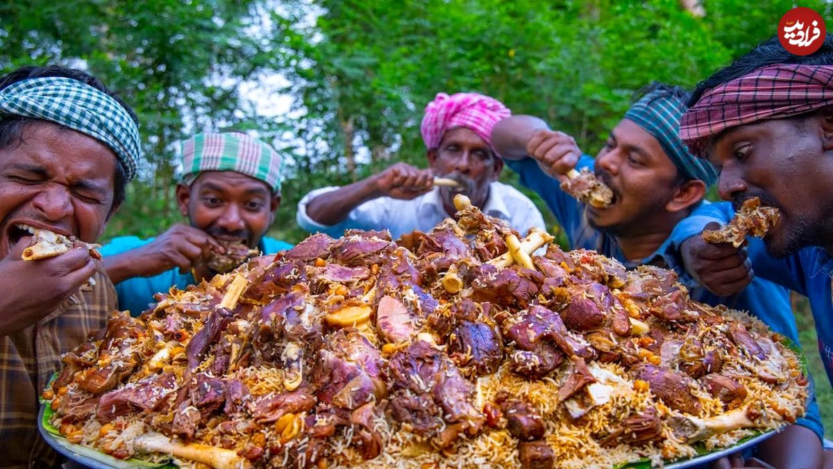 (ویدئو) غذای روستایی؛ پخت دیدنی قابلی پلو به روش پاکستانی در روستاهای هند