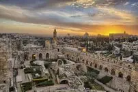  کشف کوزه‌ای ۸۰۰ ساله در بیت‌المقدس که شعر «خیام» روی آن نوشته شده