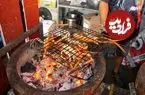 ببینید| غذای خیابانی در تایلند؛ تهیه غذاهای سنتی با میگو، هشت پا، خرچنگ نعل اسبی و ... در بانکوک