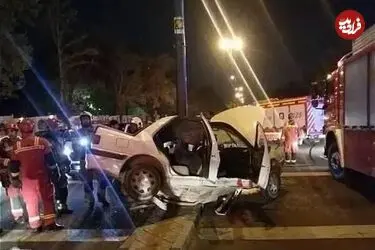 ببینید| تصاویری از برخورد خودرو سواری با تجمع مردمی در وکیل‌آباد مشهد
