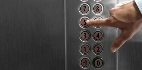 (عکس) یک راهکار برای حذف آلودگی صفحه کلید آسانسور!