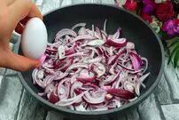 (ویدئو) طرز تهیه املت اسپانیایی ساده و خوشمزه فقط با سه ماده! 