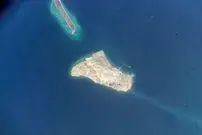 جزیره خارک کجاست و چه اهمیتی دارد؟ برای 2801 اُمین بار به آن حمله شد!