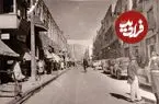 عکس| سفر به گذشته؛ یک تاکسی مرسدس بنز W180 در حال عبور از خیابان لاله زار؛ سال 46