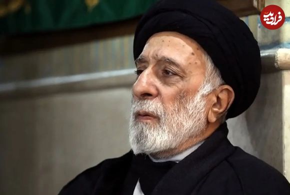 عکس؛ سفر به تاریخ؛ «سید هادی خامنه‌ای، برادر رهبر انقلاب» در کنار برادرزاده‌اش «سید میثم خامنه‌ای»