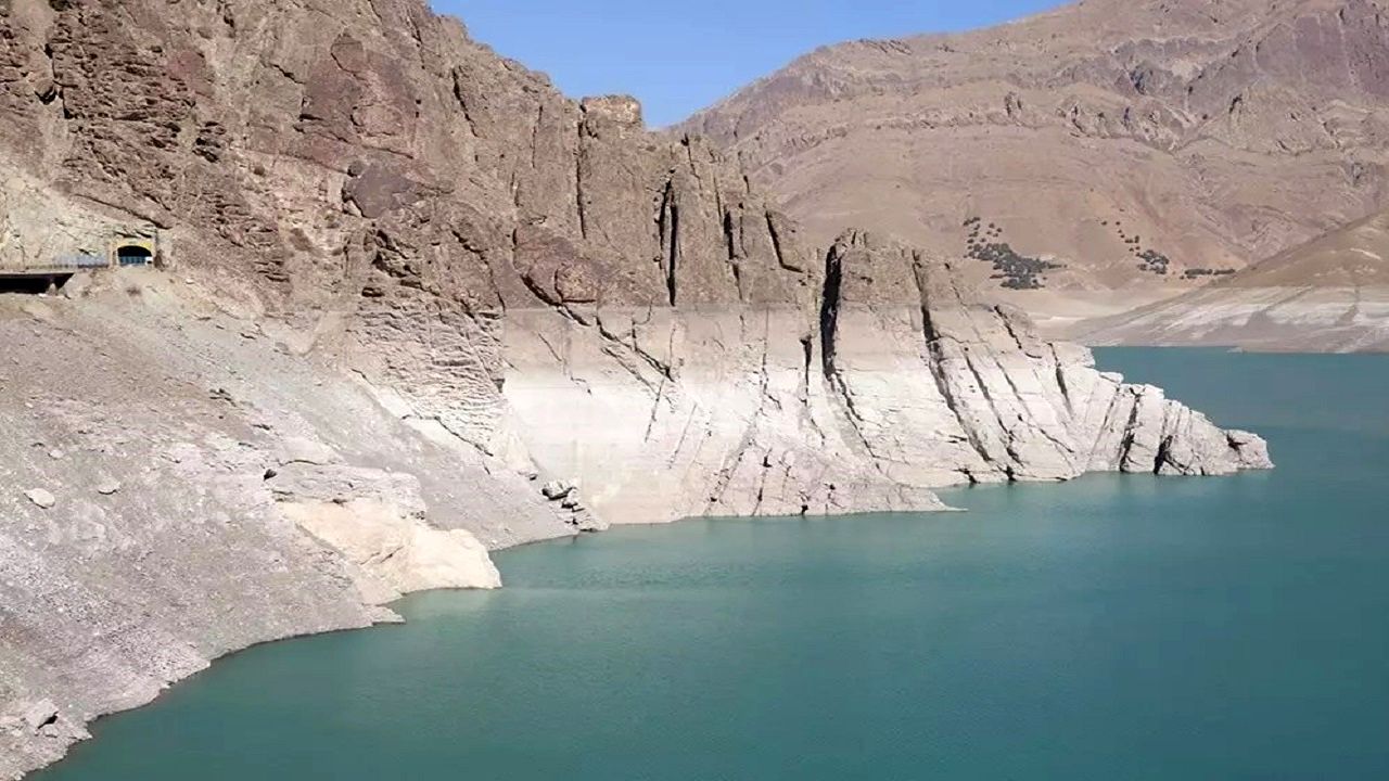 آب ایران درگیر سه چالش بزرگ
