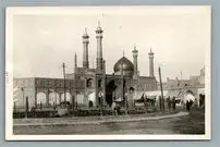 سفر در زمان؛ خاطرات ناصرالدین‌شاه: گنبد بقعه متبرکه امام حسین‌(ع) را آقا محمدخان مرحوم از نو ساخته، بزرگ کردند، گنبد را طلا کردند