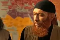 عکس| سفر در زمان؛ «علیرضا مهران» بازیگر داعشی سریال بیگانگان در حاشیه یک نمایش؛ سال 1400