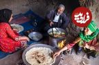 ببینید؛ غذای روستایی در افغانستان؛ پخت چپلی کباب توسط خانواده افغان در غار