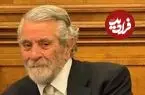 عکس| سفر زمان؛ «بهروز وثوقی» با عصای زیربغل در نمایی از فیلم «دنیای آبی»؛ سال 48