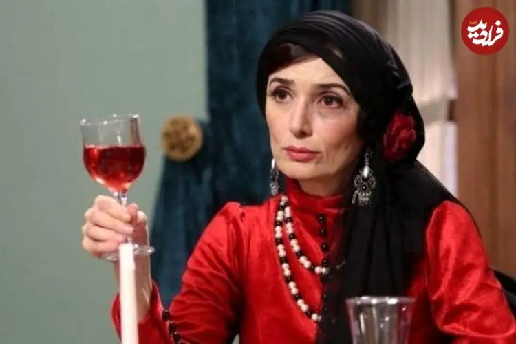 عکس| سفر زمان؛ چهرۀ «آتنه فقیه نصیری» 32 سال قبل در «خانه سبز»