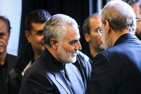عکس؛ سفر به تاریخ؛ «سرلشکر باقری و سردار سلامی» در مراسم ختم پدر «حاج قاسم سلیمانی»؛ سال 1396
