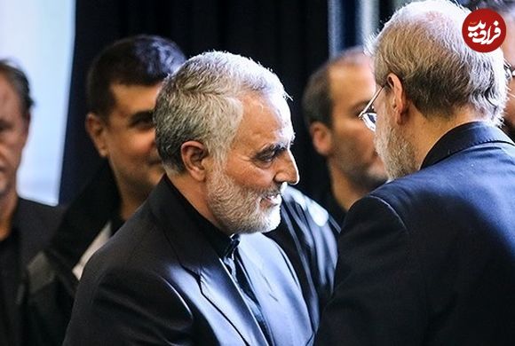 عکس؛ سفر به تاریخ؛ «سرلشکر باقری و سردار سلامی» در مراسم ختم پدر «حاج قاسم سلیمانی»؛ سال 1396