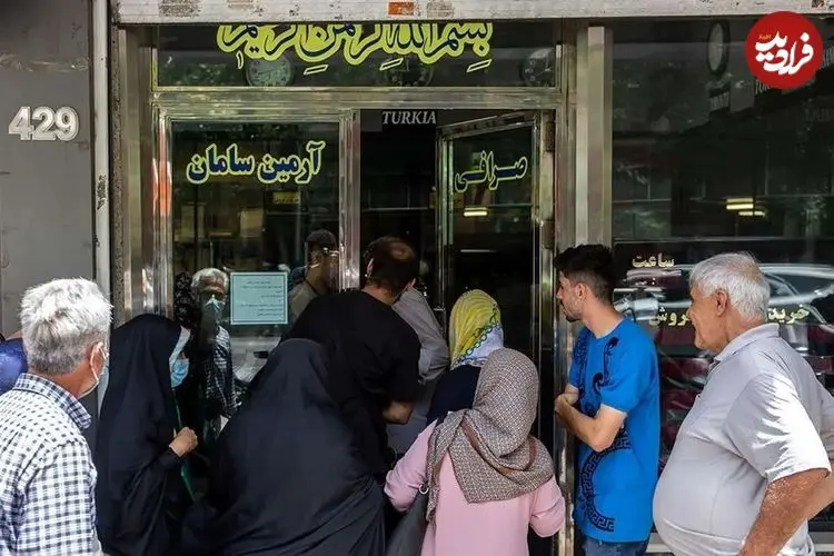 جدول؛ قیمت طلا، سکه، دلار و یورو امروز یکشنبه ۲ آذر ۱۴۰۴؛ بازگشت طلا و سکه به ریل صعودی