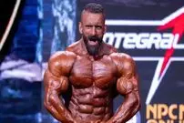 پیام احساسی هادی چوپان پس از نایب قهرمانی مستر المپیا؛ عذرخواهی از مردم و خانواده