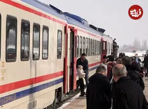 راه‌اندازی قطار فوق‌العاده ترکیه؛ تردد تهران-وان به سه روز در هفته افزایش یافت