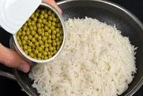 ببینید| طرز تهیه یک غذای جدید با برنج، تن ماهی و نخود فرنگی