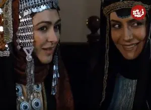 عکس| سفر زمان؛ «شیرین» سریال مختارنامه با تیپ متفاوت در برلین آلمان؛ سال 95