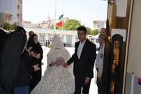(تصویر) دانشجو با لباس عروس سر جلسه امتحان