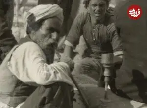 عکس| سفر زمان؛ «محفل ماهیگیران بوشهری» در ساحل خلیج فارس؛ 100 سال قبل