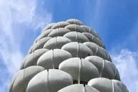 عکس؛ ل شو؛ برجسته‌ترین نمونه بروتالیسم مسکونی در حومه پاریس/ سندی از قدرت و خلاقیت معماری در دهه 70