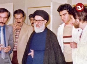 عکس؛ سفر در زمان؛ «آیت الله طالقانی و پسرش» در جنگل سی سنگان مازندران؛ سال 57