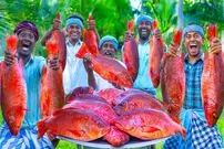 ببینید؛ غذای روستایی در هند؛ کباب ماهی سرخو با کمک برگ موز، فویل و گِل