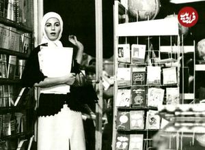 عکس| سفر در زمان؛ «ساموئل خاچیکیان» در حال گفتگو با «پوری بنایی»؛ سال 47